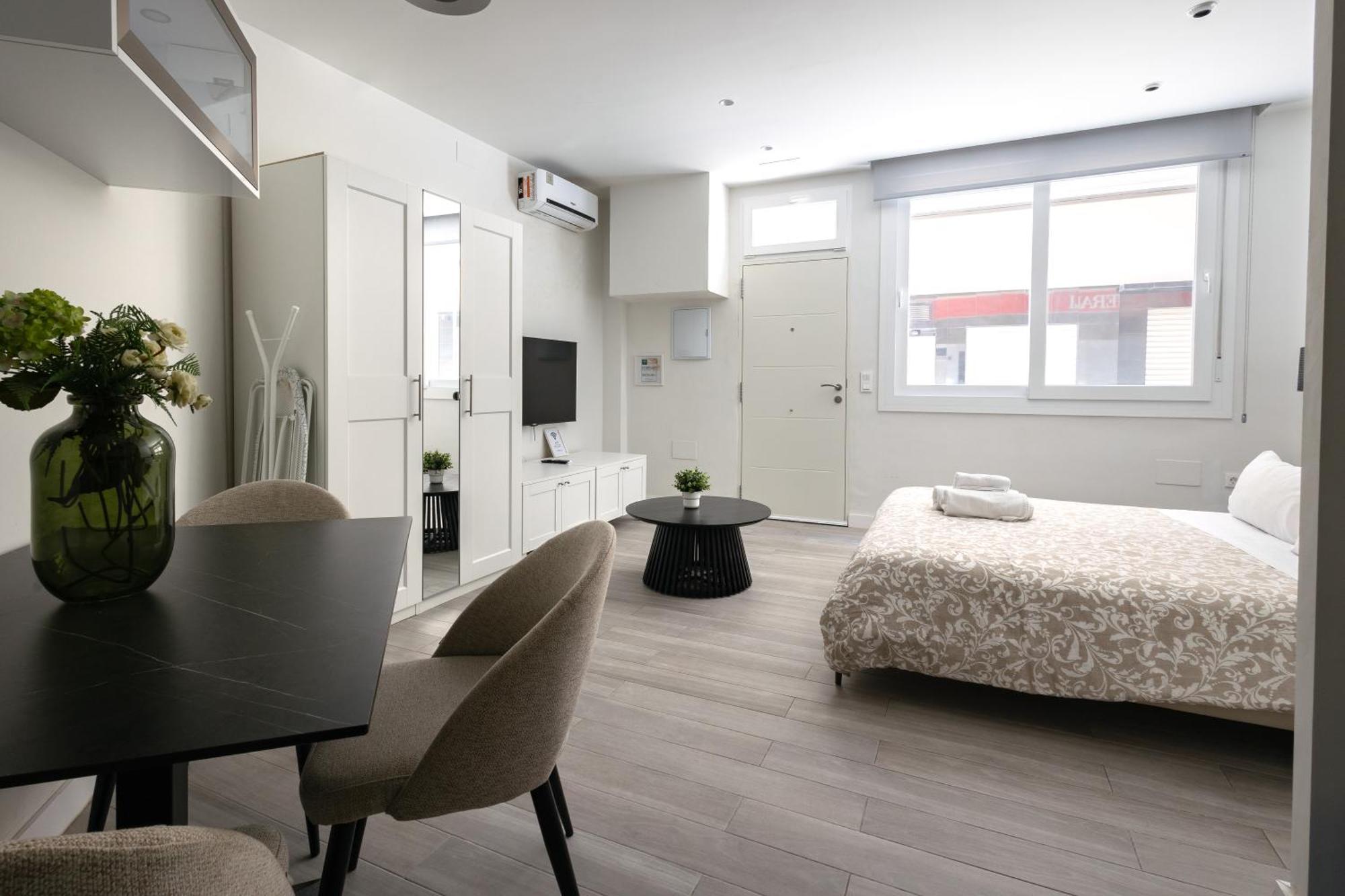 Premium Malagueta Suite Málaga Dış mekan fotoğraf