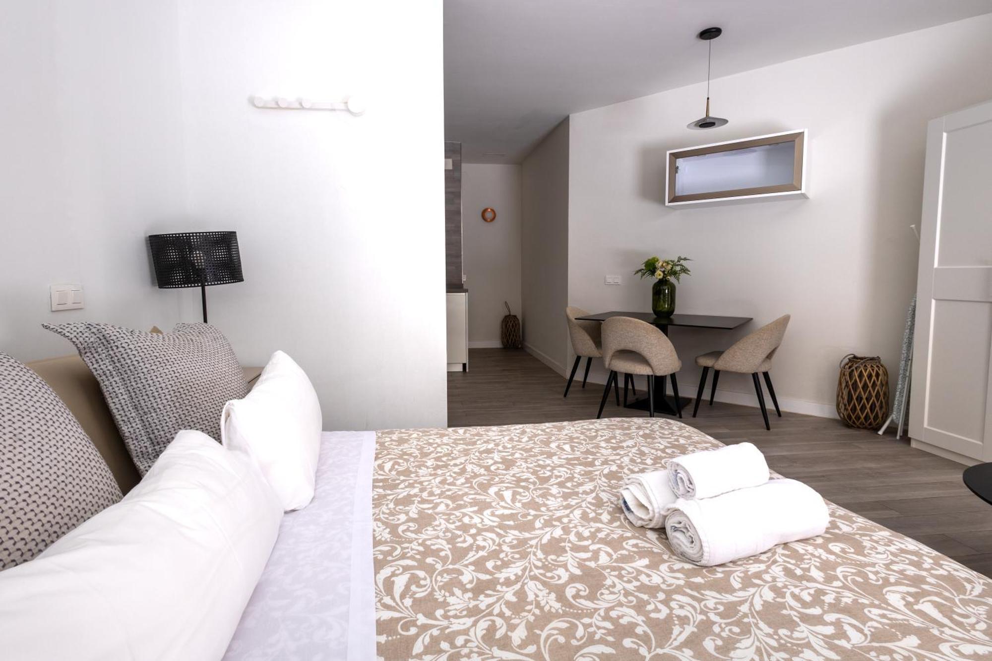 Premium Malagueta Suite Málaga Dış mekan fotoğraf